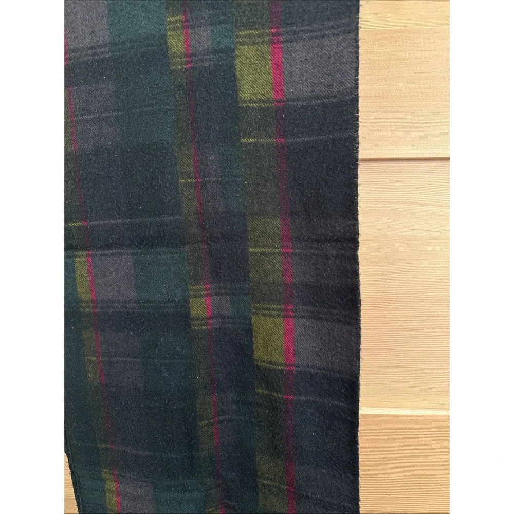 Dark Green Scarf Wool Green Pink Plaid 11